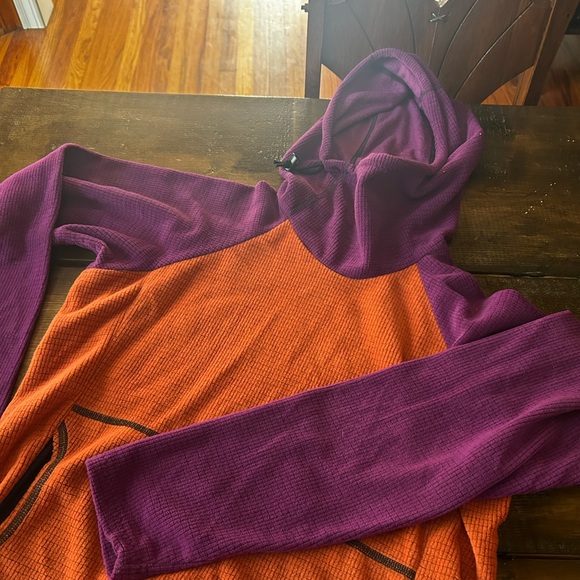 Melanzana Fleece Microgrid Pullover - Picture 2 of 7